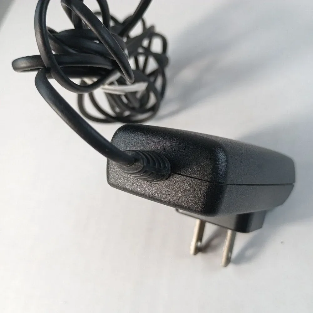 Legacy Sony Ericsson CST-60 AC Power Supply Charger 4.9VDC 450mA Untested